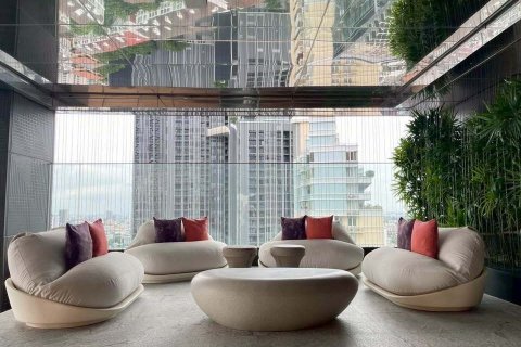 Condo à Watthana, Bangkok, Thaïlande, 2 chambres  № 136478 - photo 13