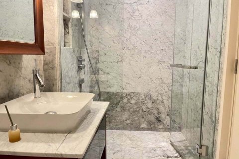 Condo à Watthana, Bangkok, Thaïlande, 2 chambres  № 136478 - photo 10