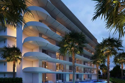 Condo in Bang Tao, Thailand, 2 bedrooms  № 166772 - photo 19