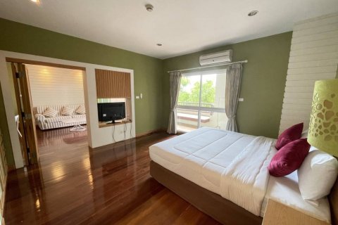 Condo in Hua Hin, Thailand, 1 bedroom  № 114843 - photo 6