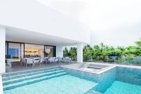 Вилла в Паттайе, Таиланд с 10 спальнями  № 114842 - фото 3