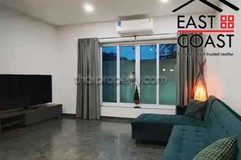Casa de 3 dormitorios en Pattaya, Tailandia № 213453 - foto 5