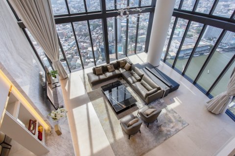 Condo in Bangkok, Thailand, 4 bedrooms  № 181153 - photo 1