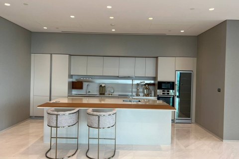 Penthouse in Bangkok, Thailand 3 bedrooms № 181151 - photo 17