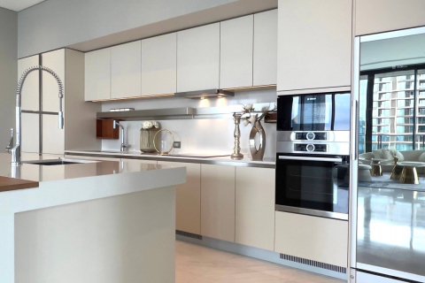 Penthouse in Bangkok, Thailand 3 bedrooms № 181151 - photo 16
