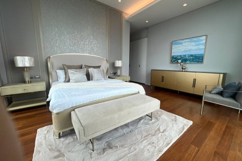 Penthouse in Bangkok, Thailand 3 bedrooms № 181151 - photo 27