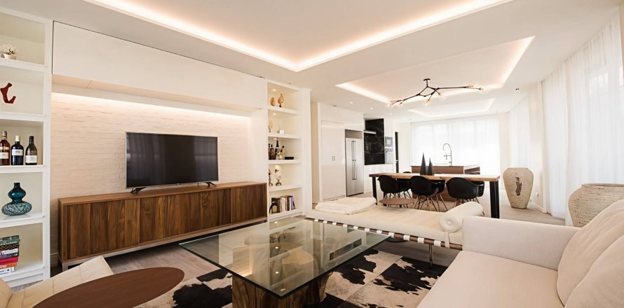 Condo in Bangkok, Thailand, 4 bedrooms  № 181154