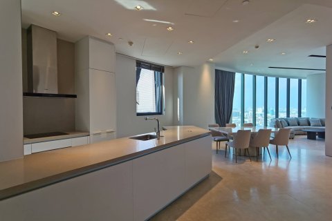 Condo in Bangkok, Thailand, 2 bedrooms  № 181155 - photo 9