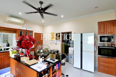 บ้านในพัทยา, ประเทศไทย 4 ห้องนอน № 198502 - รูปถ่าย 6