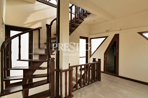 บ้านในพัทยา, ประเทศไทย 6 ห้องนอน № 198503 - รูปถ่าย 19