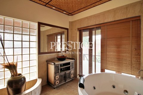 บ้านในพัทยา, ประเทศไทย 6 ห้องนอน № 198503 - รูปถ่าย 10