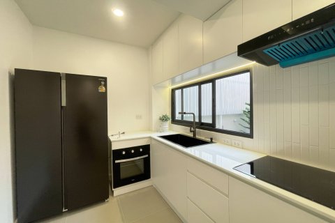 Townhouse in Watthana, Bangkok, Thailand 4 bedrooms № 134401 - photo 21