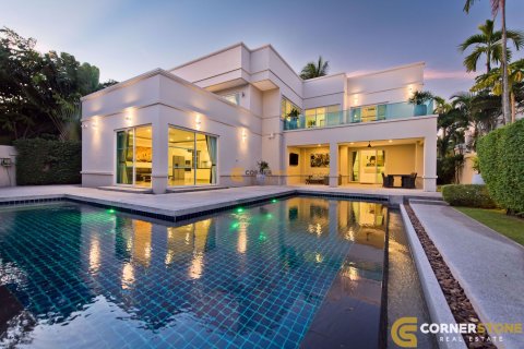 Studio in Pattaya, Thailand № 134399 - photo 1