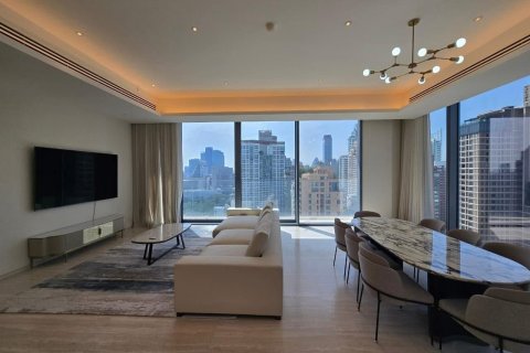 Кондоминиум с 3 спальнями в Патхум Ване, Бангкок, Таиланд № 134400 - фото 2