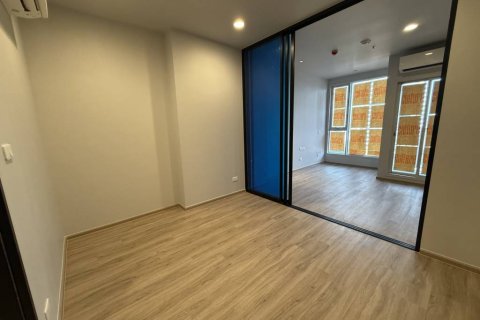 Кондоминиум с 1 спальней в Бангкоке, Таиланд № 172817 - фото 2