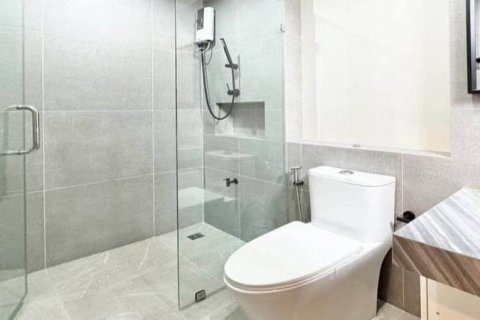 Дом в Кхлонг Сане, Бангкок, Таиланд с 6 спальнями № 172821 - фото 10