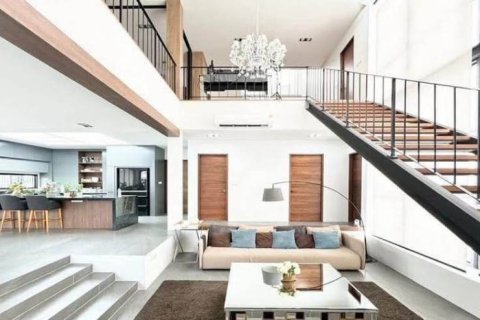 Дом в Кхлонг Сане, Бангкок, Таиланд с 6 спальнями № 172821 - фото 3