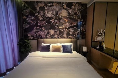 Condo in Watthana, Bangkok, Thailand, 1 bedroom  № 133861 - photo 13