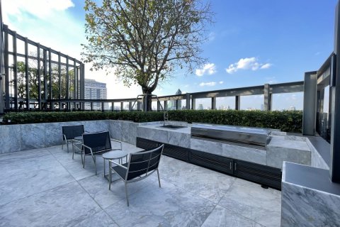 Condo in Watthana, Bangkok, Thailand, 1 bedroom  № 133861 - photo 30