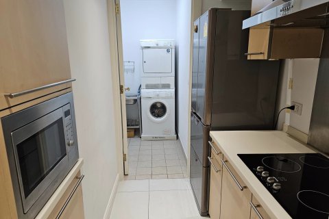 Condo à Pathum Wan, Bangkok, Thaïlande, 2 chambres № 133865 - photo 4