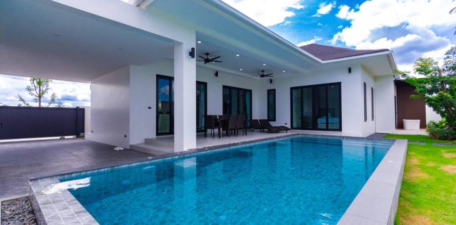 Villa à Hua Hin, Thaïlande 3 chambres № 146851