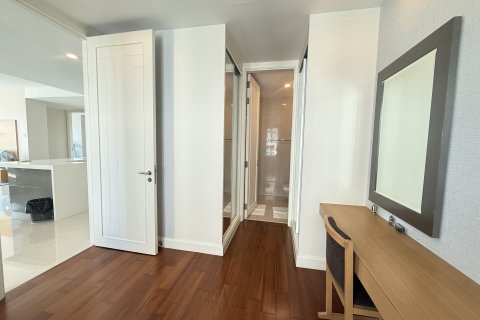 Кондоминиум с 2 спальнями в Патхум Ване, Бангкок, Таиланд № 155867 - фото 16