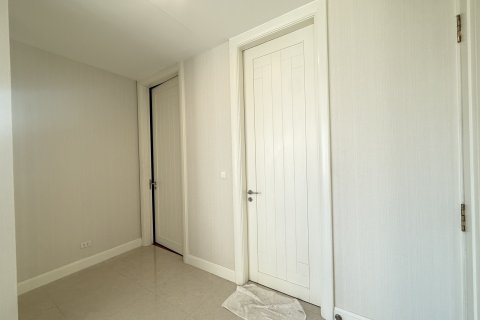 Кондоминиум с 2 спальнями в Патхум Ване, Бангкок, Таиланд № 155867 - фото 9