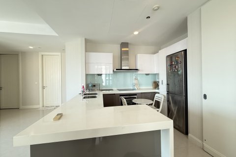 Кондоминиум с 2 спальнями в Патхум Ване, Бангкок, Таиланд № 155867 - фото 8