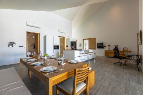 Вилла в Хуа Хине, Таиланд с 7 спальнями  № 155865 - фото 24