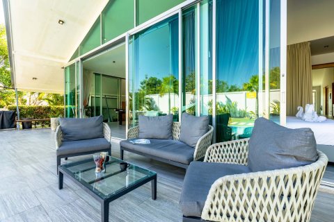 Вилла в Хуа Хине, Таиланд с 7 спальнями  № 155865 - фото 9