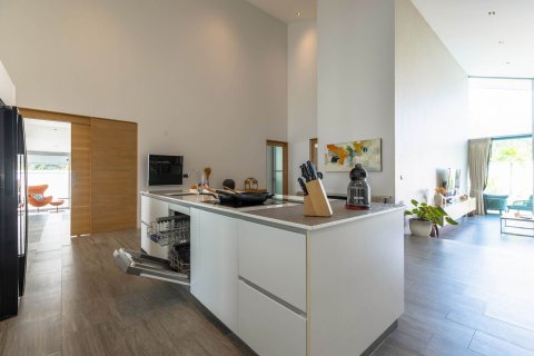 Вилла в Хуа Хине, Таиланд с 7 спальнями  № 155865 - фото 27