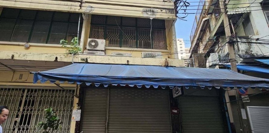 Centre commercial à Phra Nakhon, Bangkok, Thaïlande № 170665