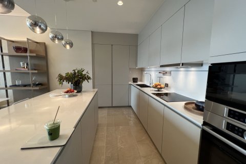 Condo à Pathum Wan, Bangkok, Thaïlande, 2 chambres  № 170668 - photo 10