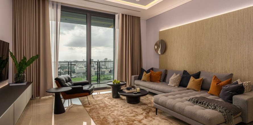 Condo à Pathum Wan, Bangkok, Thaïlande, 2 chambres  № 170668