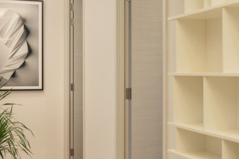 Condo à Pathum Wan, Bangkok, Thaïlande, 2 chambres  № 170668 - photo 6