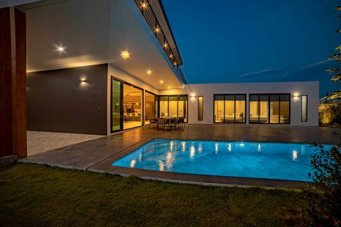 Villa à Hua Hin, Thaïlande 5 chambres № 166814 - photo 8