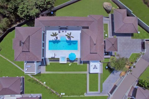 Villa à Hua Hin, Thaïlande 4 chambres № 166817 - photo 3