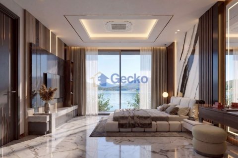 House in Pattaya, Thailand 5 bedrooms № 195874 - photo 6