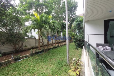 Condo à Pattaya, Thaïlande, 2 chambres  № 195871 - photo 2