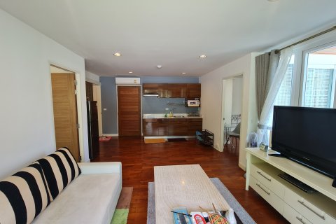 Condo in Hua Hin, Thailand, 2 bedrooms  № 159121 - photo 2