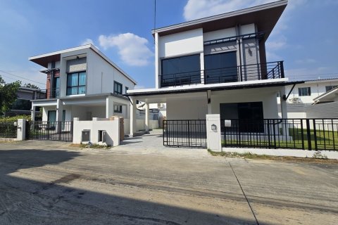 House in Prawet, Bangkok, Thailand 3 bedrooms № 159126 - photo 6