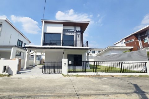 House in Prawet, Bangkok, Thailand 3 bedrooms № 159126