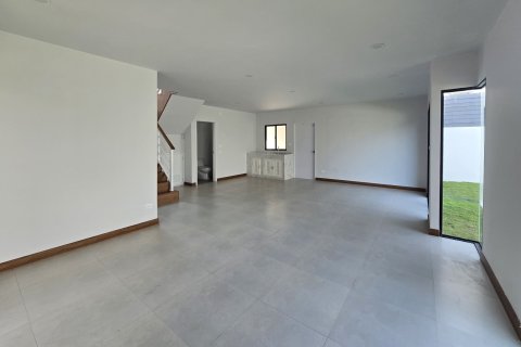 House in Prawet, Bangkok, Thailand 3 bedrooms № 159126 - photo 11