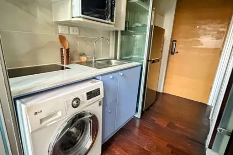 Duplex in Khlong Toei, Bangkok, Thailand 1 Schlafzimmer № 215633 - Foto 4