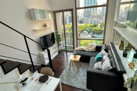 Duplex in Khlong Toei, Bangkok, Thailand 1 Schlafzimmer № 215633 - Foto 2