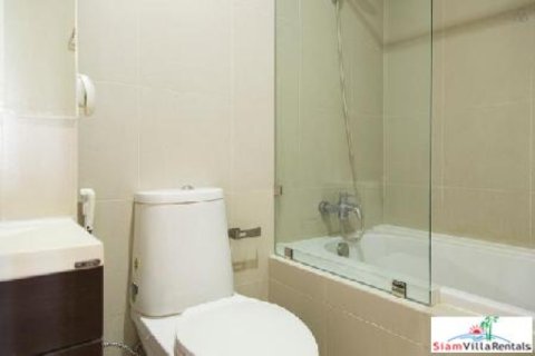 Apartment in Bangkok, Thailand 1 bedroom № 192736 - photo 3