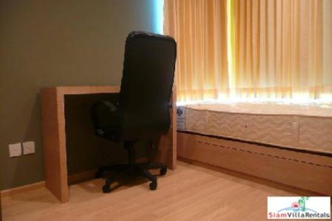 Apartment in Bangkok, Thailand 2 bedrooms № 192734 - photo 5