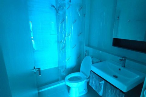 Кондоминиум с 2 спальнями в Клонг Тоэй, Бангкок, Таиланд № 153322 - фото 15