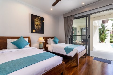 Вилла в Пхукете, Таиланд с 4 спальнями  № 153320 - фото 17