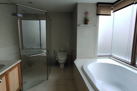 Кондоминиум с 3 спальнями в Бангкоке, Таиланд № 143891 - фото 5